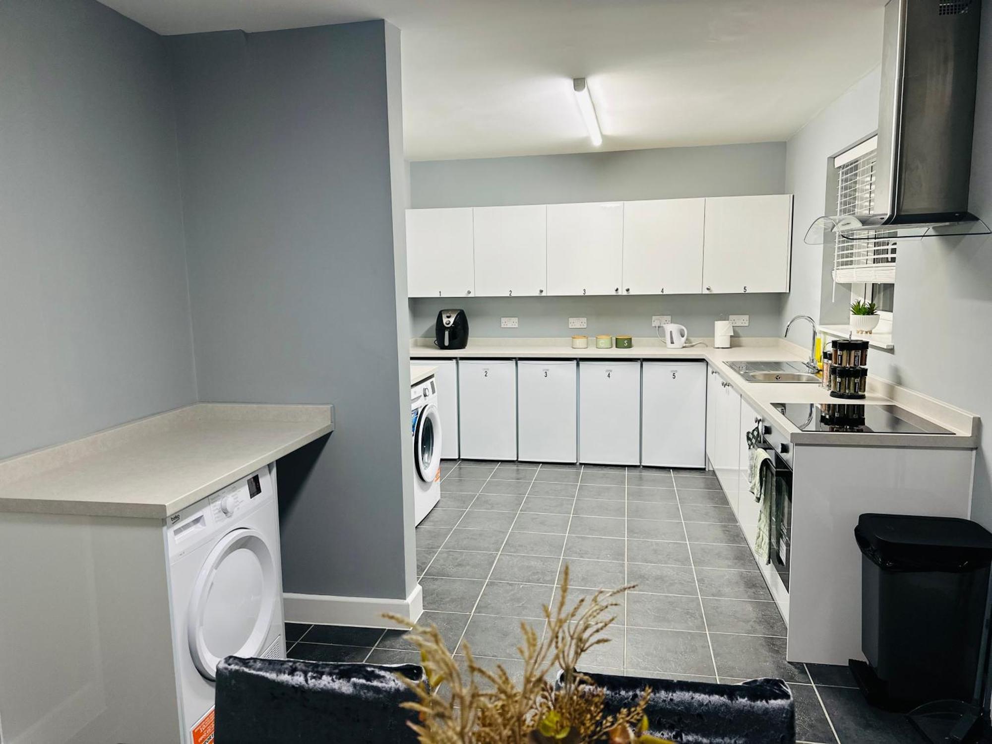 Cosy En-suite Double Room1 Heathrow *
