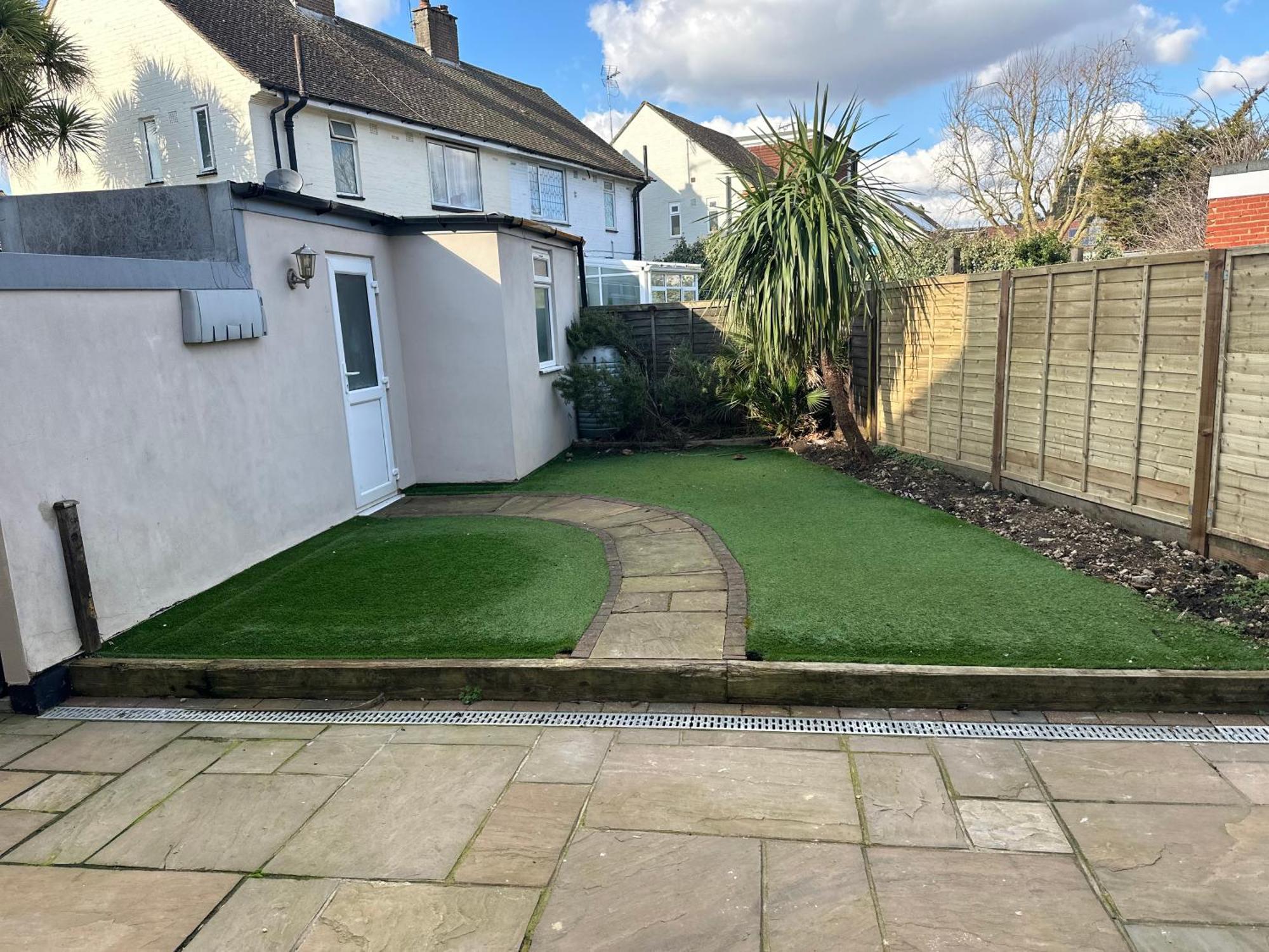 Cosy En-suite Double Room1 Heathrow *
