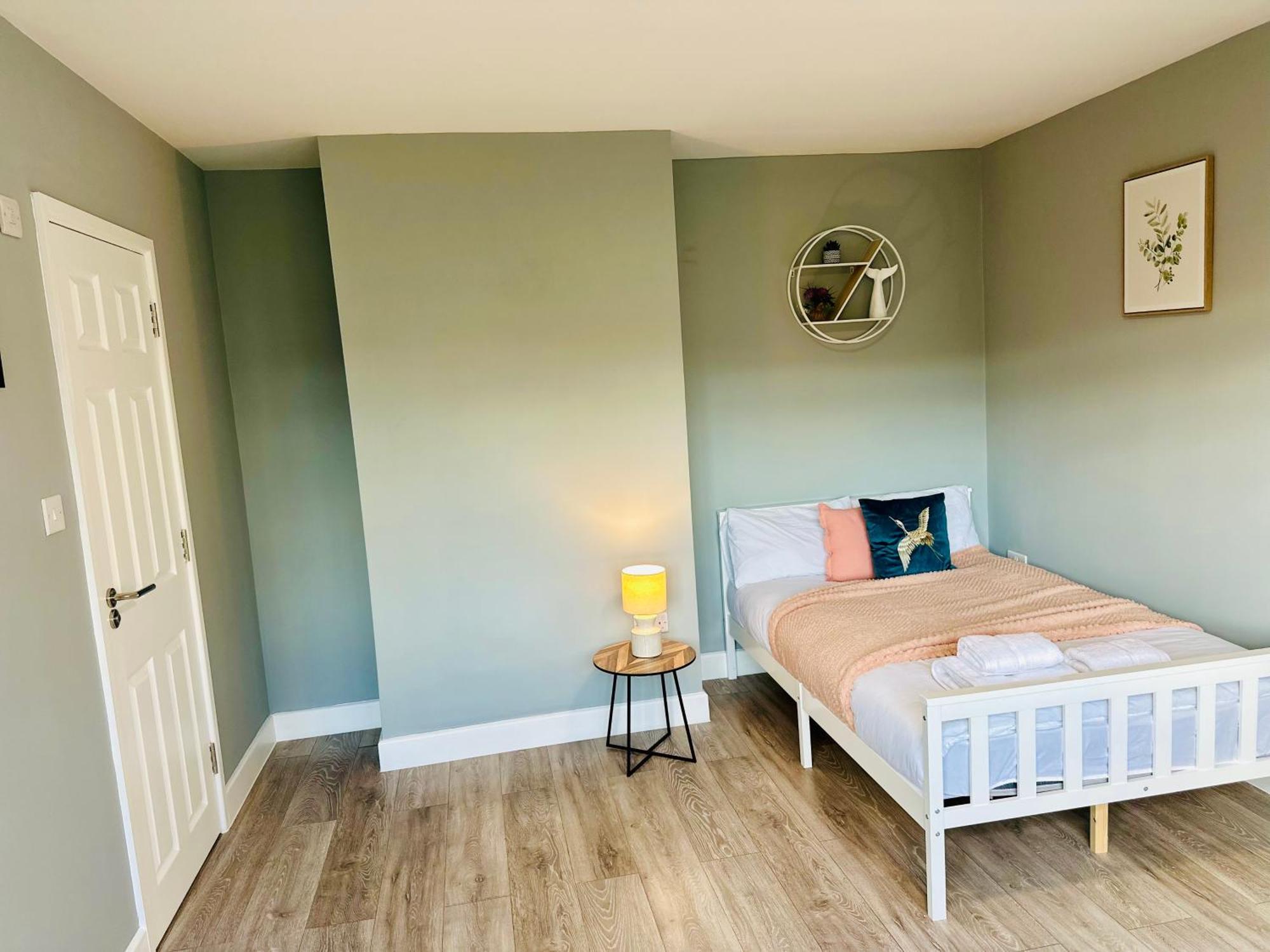Cosy En-suite Double Room1 Heathrow Guest house Northolt (Greater London)